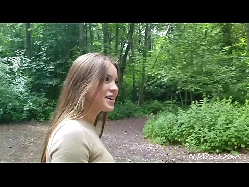 ❤️ Navrhol som Evelíne, aby sme si to rozdali na verejnom mieste! Povedala áno. Potom som ju jebala do zadku a vystriekala sa jej do úst. Potom sa vymočila. Porno na nás sk.pinkporno.ru ️❤