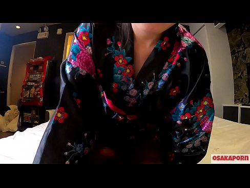 ❤️ Mladé cosplay dievča miluje sex až do orgazmu so squirtom v koníčku a fajkou. Ázijské dievča s chlpatou kundičkou a krásnymi prsiami v tradičnom japonskom kostýme v amatérskom videu, ktoré ukazuje masturbáciu so šukacími hračkami. Sakura 3 OSAKAPORN. Porno na nás sk.pinkporno.ru ️❤